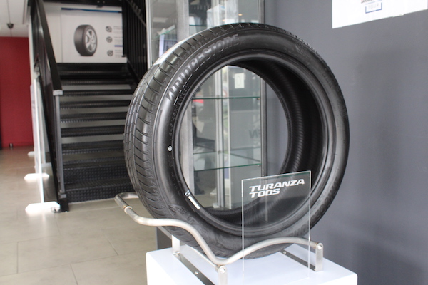 Bridgestone Turenza T005