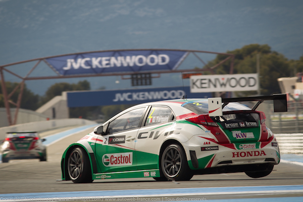 Gabriele Tarquini et sa Honda Civic WTCC au Paul Ricard