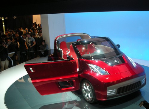 Nissan Round Box