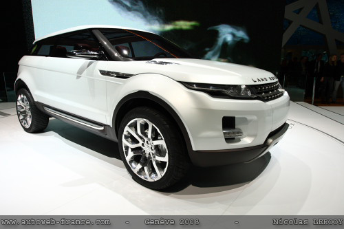 Land Rover LRX