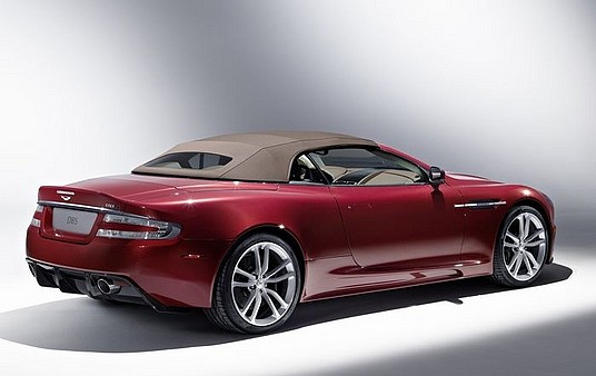 Aston Martin DBS Volante