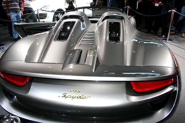 Porsche 918 Spyder Concept