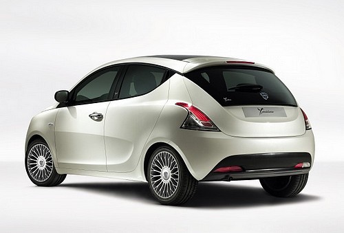 Lancia Ypsilon