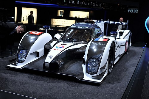 Peugeot 908 HYbrid4