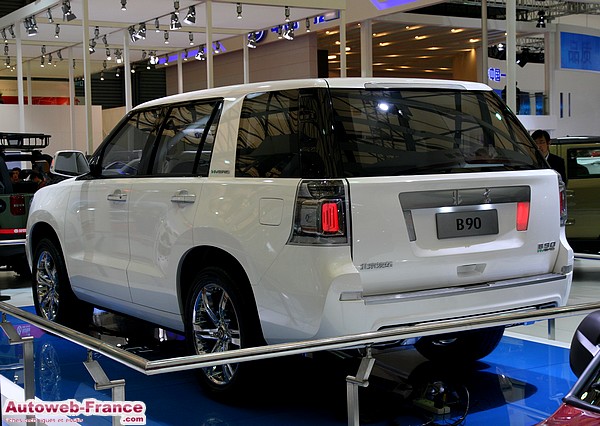 BAIC B90