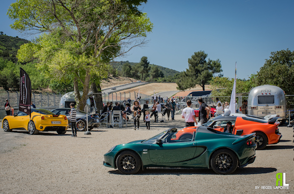 Lotus Driving School au circuit du Grand Sambuc
